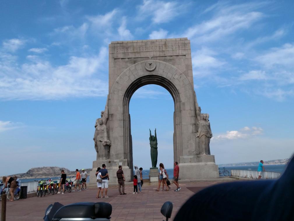 #BeaumontTravels: Avignon, France, Day 2 + 3