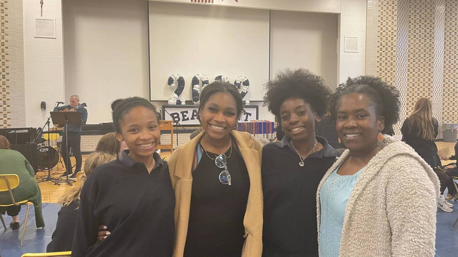 Nichole Jones Cobb '89, her daughters Jeannea Cobb '16, JaMia Cobb '24, and Journee Cobb '25 